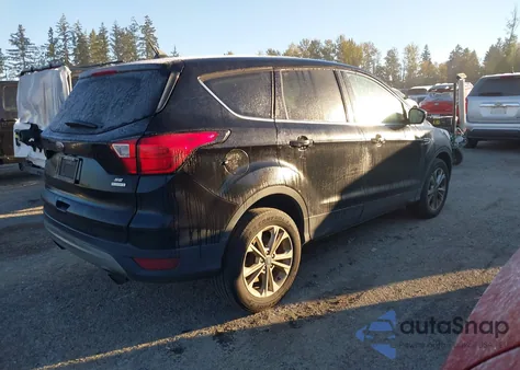2019 Ford Escape Se from USA, damaged, VIN 1FMCU0GD5KUC06139